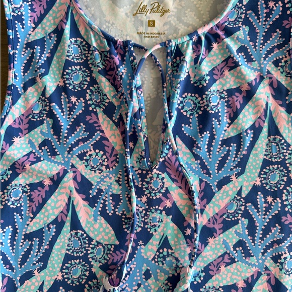 Sleeveless cover-up - Picture 4 of 6